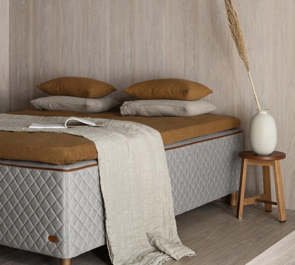 مرتبة علوية Inspiration Xupport لسرير DUX 1002