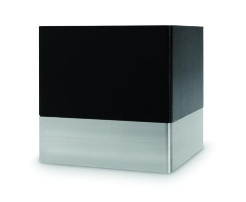 رجل مربعة باللون الأسود